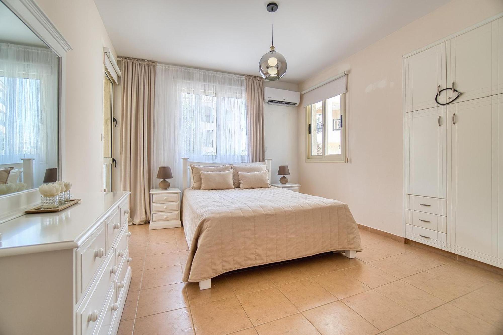 Ferienwohnung Royal Seacrest F G6 Paphos Exterior foto